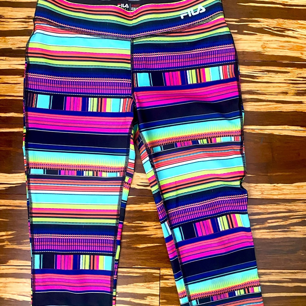 NWOT FILA Workout Set - Picture 4 of 4